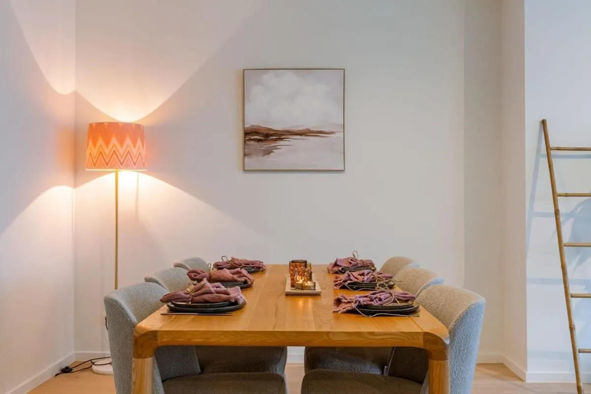 Huswell - Luminous Family Apartment With Magnificent View 오스텐드 0*,  벨기에